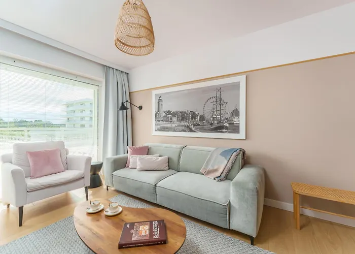 Lighthouse - Polanki Aqua -