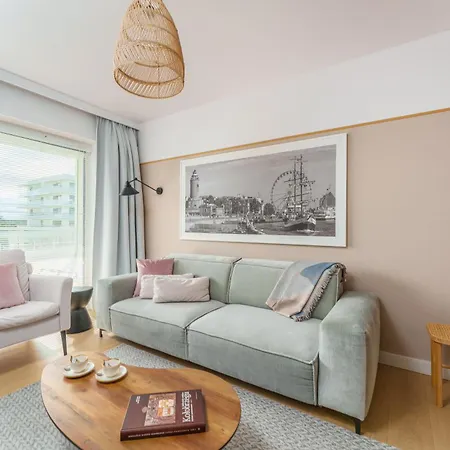 Lighthouse - Polanki Aqua -